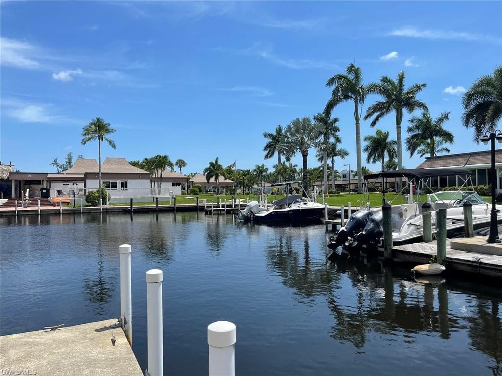 4808 Hidden Harbour BLVD, FORT MYERS FL 33919-33