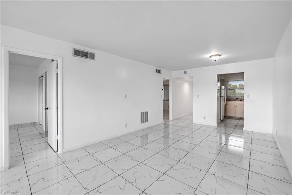 1000 Manatee RD # A306, NAPLES FL 34114-4