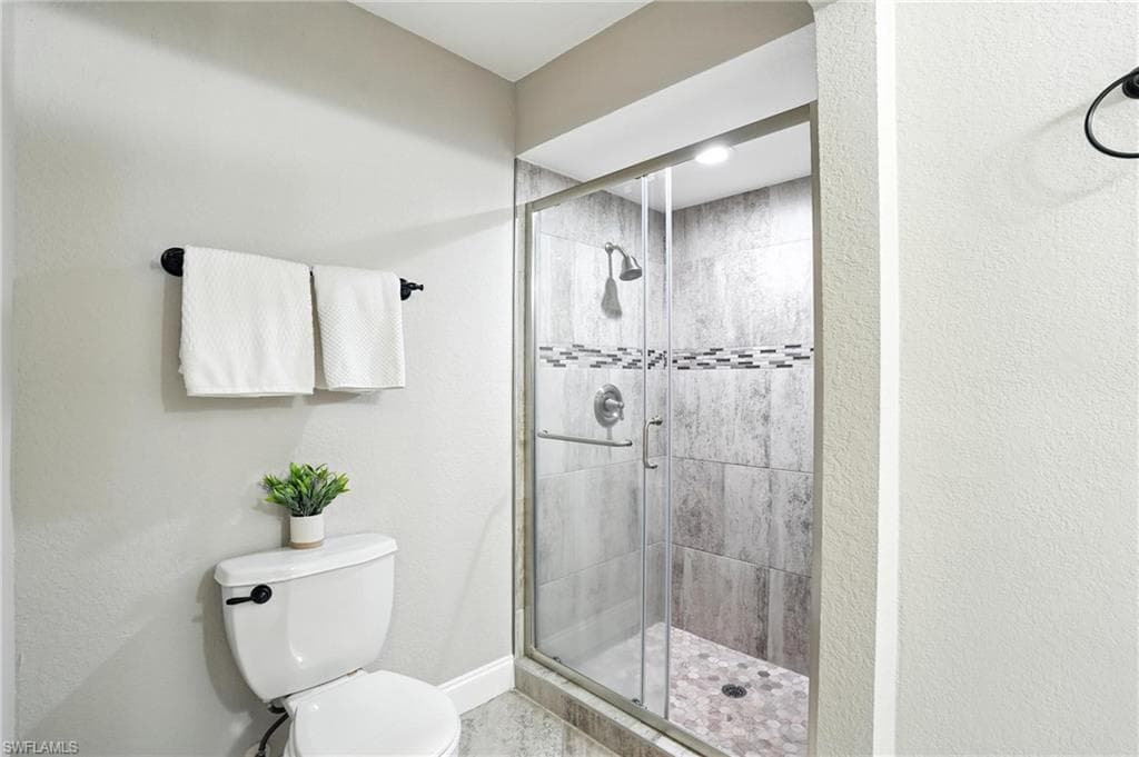 15840 S Pebble LN, FORT MYERS FL 33912-25