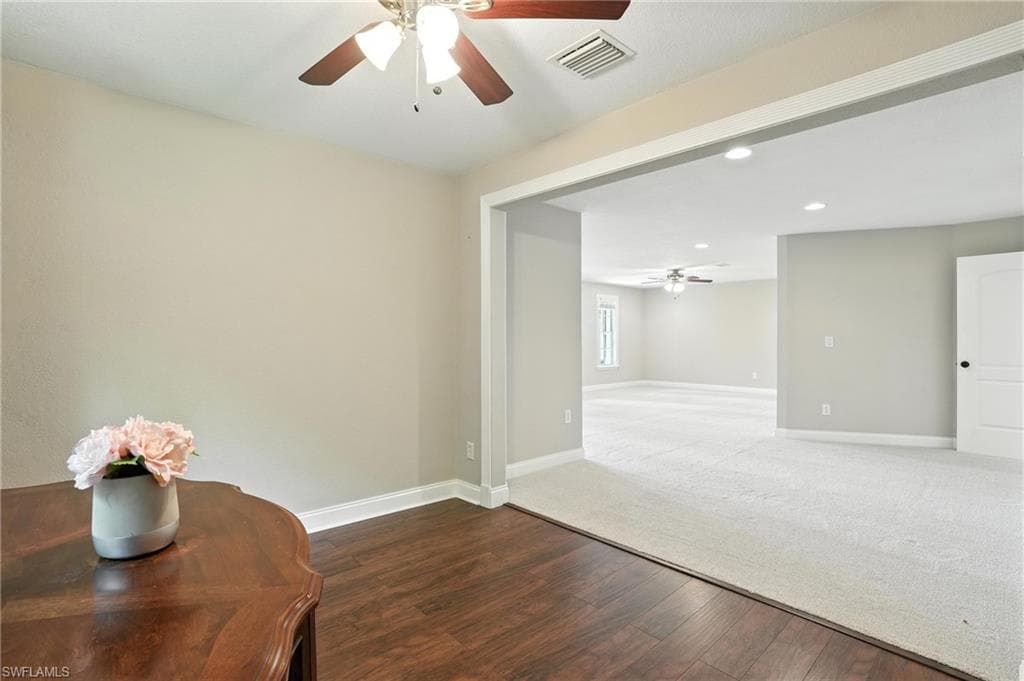 15840 S Pebble LN, FORT MYERS FL 33912-18