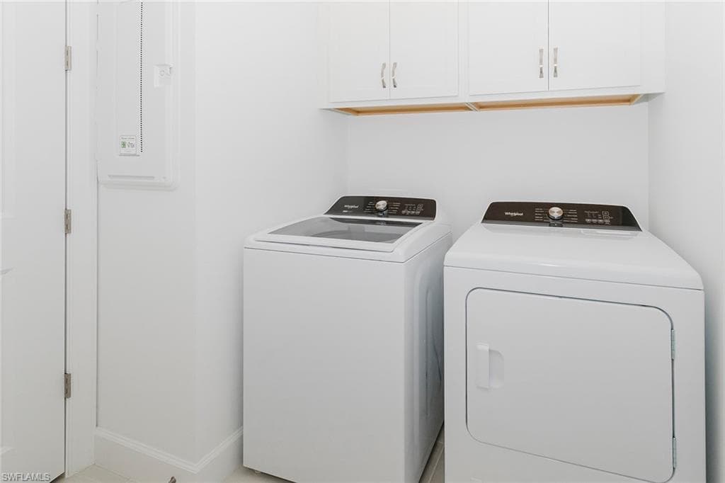 1954 Fresno AVE, NAPLES FL 34120-35