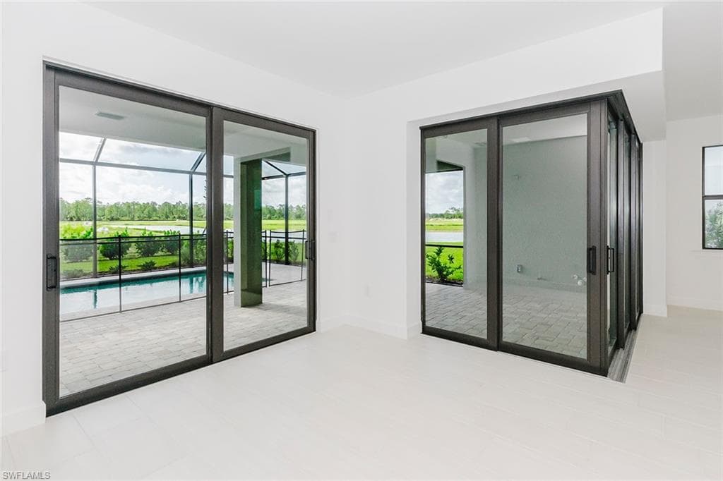 1954 Fresno AVE, NAPLES FL 34120-7