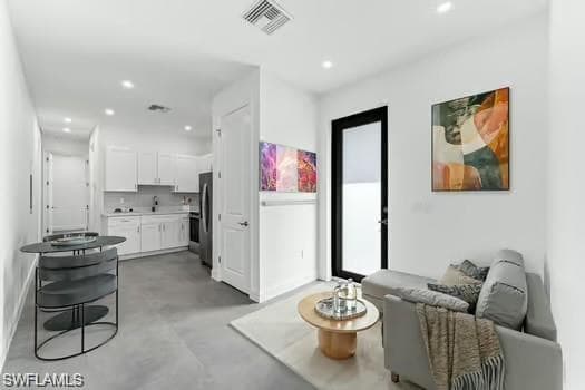 11641 McKenna AVE, BONITA SPRINGS FL 34135-28