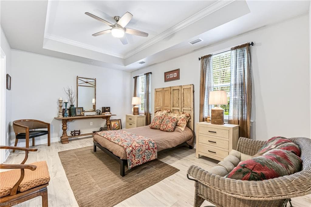 28082 Sosta LN # 2, BONITA SPRINGS FL 34135-12