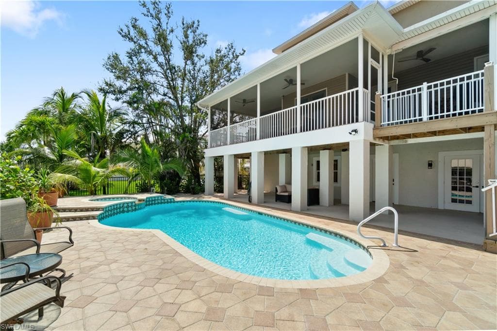 211 Sterling AVE, FORT MYERS BEACH FL 33931-14