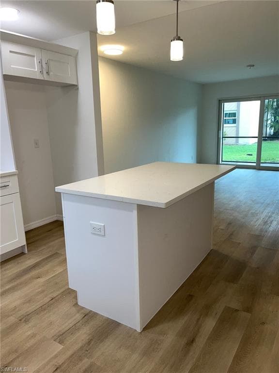 16881 Davis RD # 713, FORT MYERS FL 33908-4