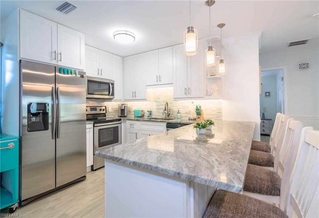 28 Constitution DR, NAPLES FL 34112-15