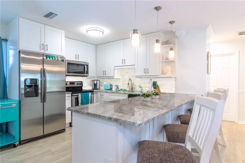 28 Constitution DR, NAPLES FL 34112-9