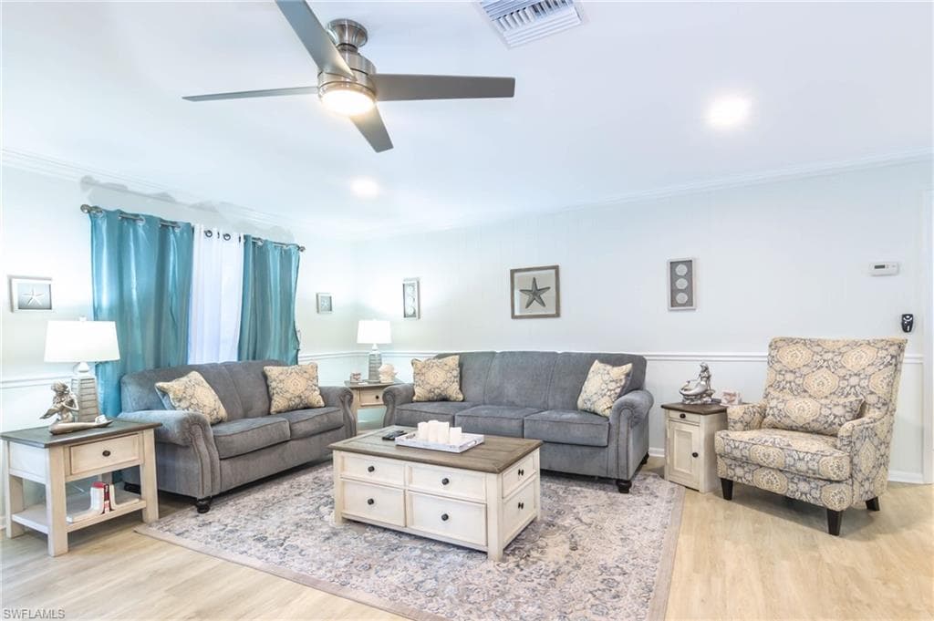 28 Constitution DR, NAPLES FL 34112-13