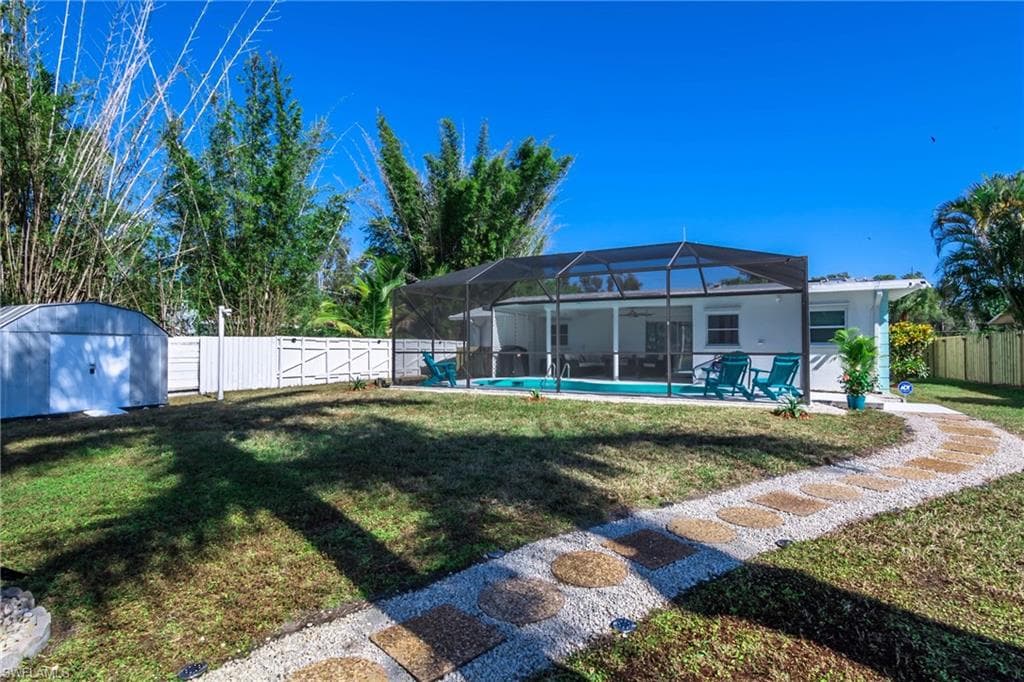 28 Constitution DR, NAPLES FL 34112-7