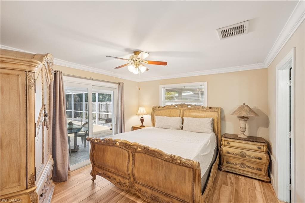 770 93rd AVE N, NAPLES FL 34108-16