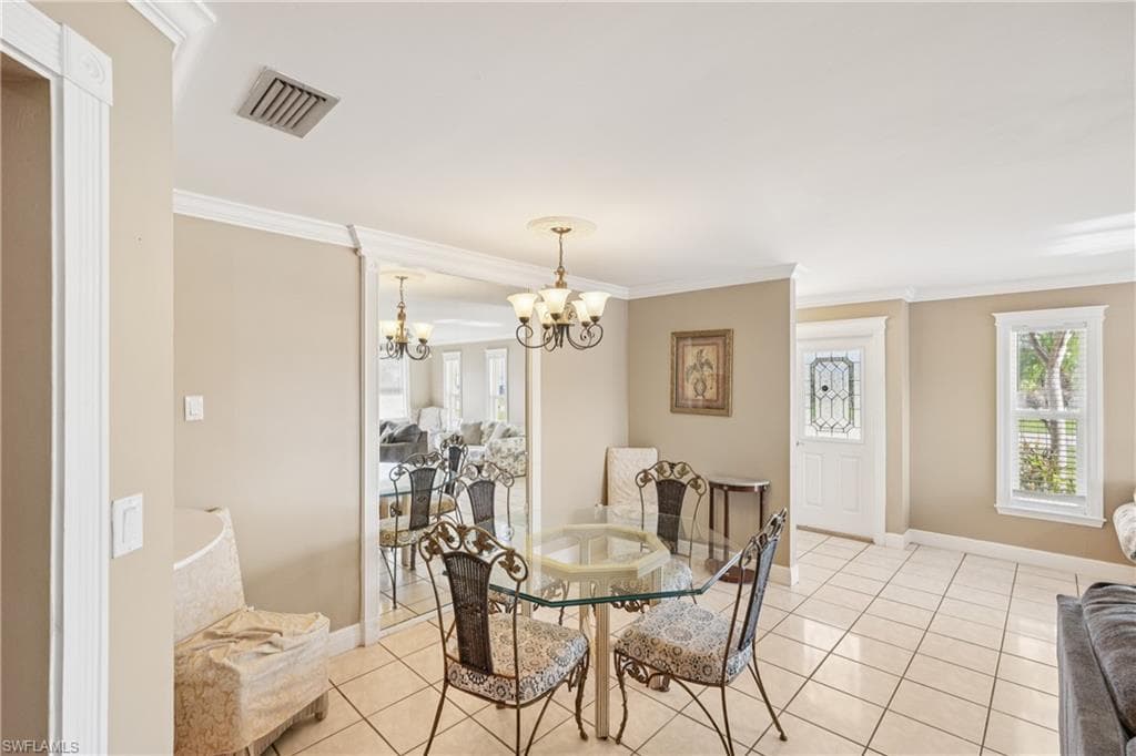 770 93rd AVE N, NAPLES FL 34108-21