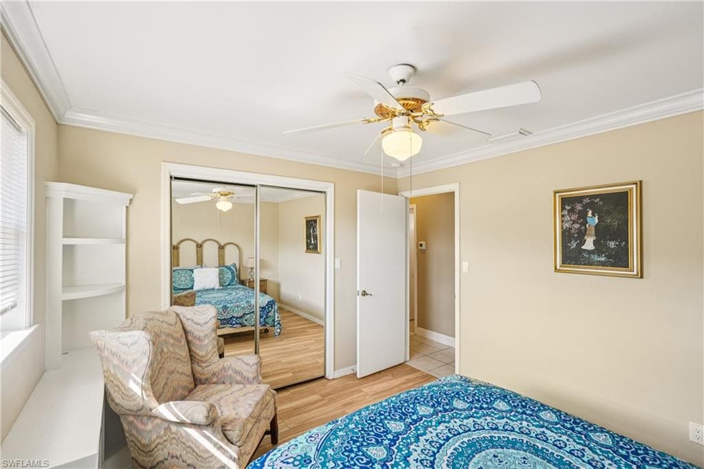 770 93rd AVE N, NAPLES FL 34108-9