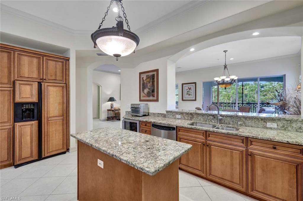 2830 Tiburon BLVD E # 103, NAPLES FL 34109-6