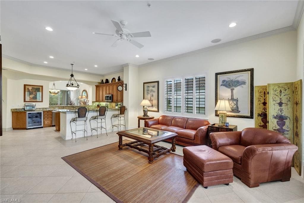 2830 Tiburon BLVD E # 103, NAPLES FL 34109-2