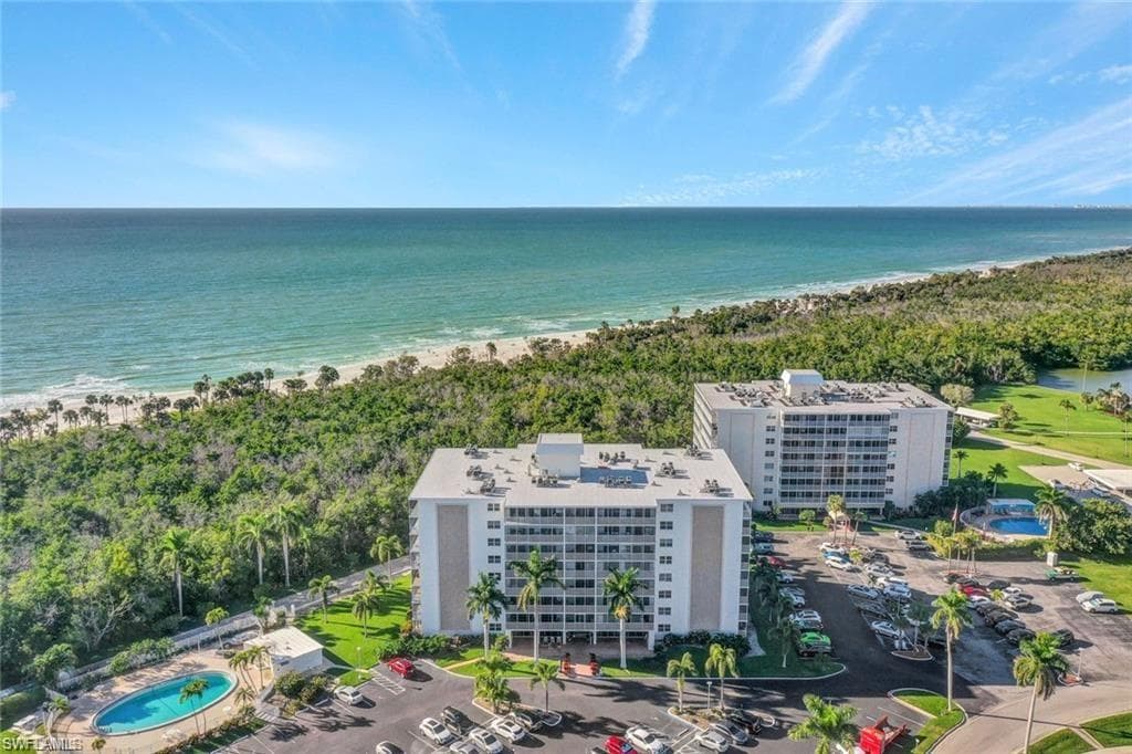 1 Bluebill AVE # 501, NAPLES FL 34108-37