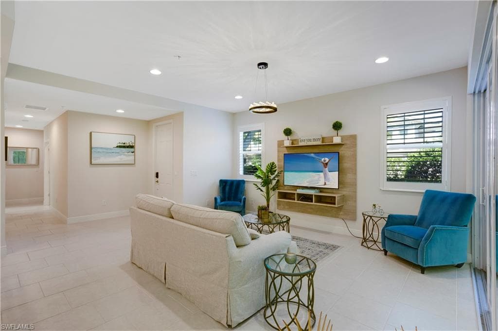 2343 Sheen LN # 401, NAPLES FL 34120-1