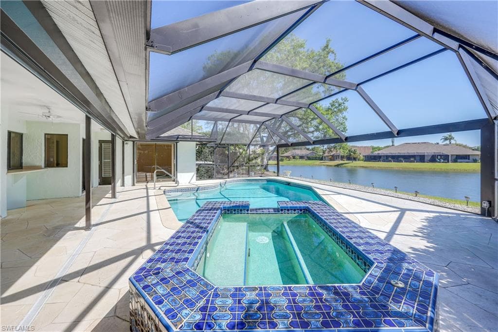 9782 Campbell CIR, NAPLES FL 34109-23