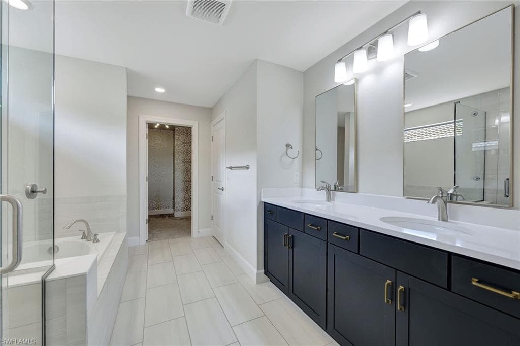 9034 Bexley DR, FORT MYERS FL 33967-18