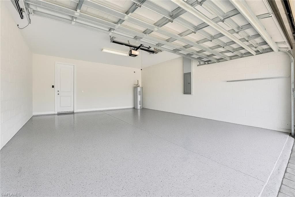 9034 Bexley DR, FORT MYERS FL 33967-34