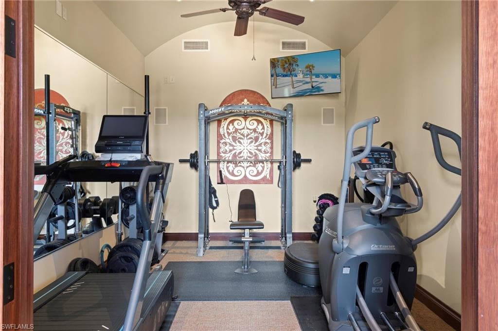 841 Cypress Lake CIR-21