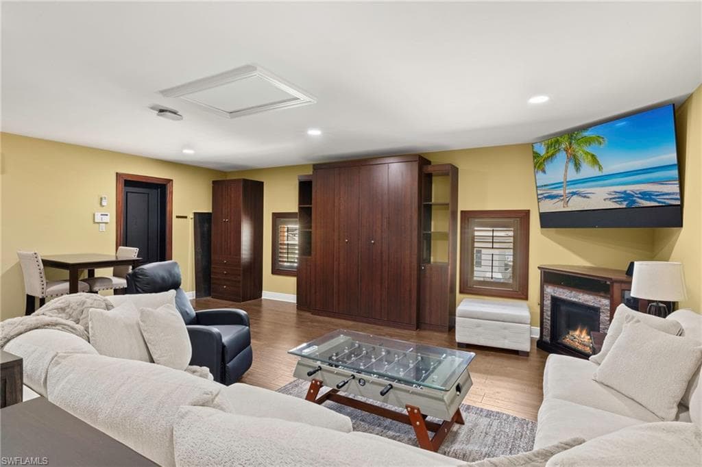 841 Cypress Lake CIR-27