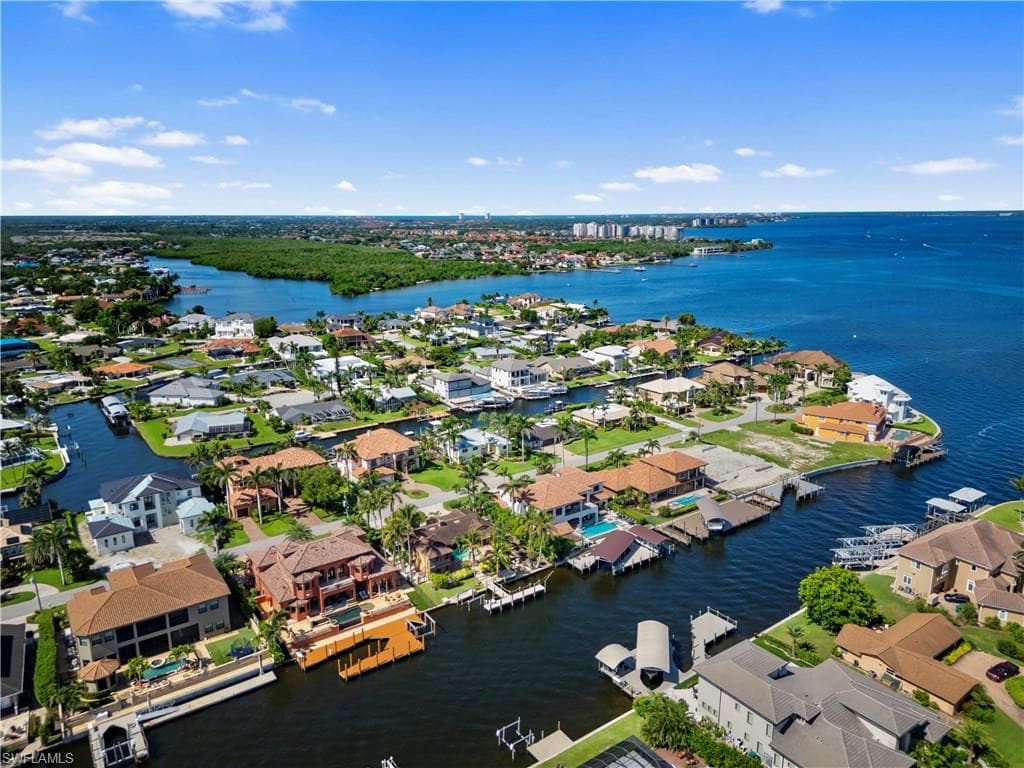 841 Cypress Lake CIR-43