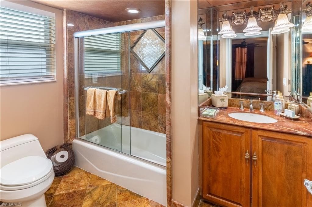 10701 Gulf Shore DR # 1002, NAPLES FL 34108-19