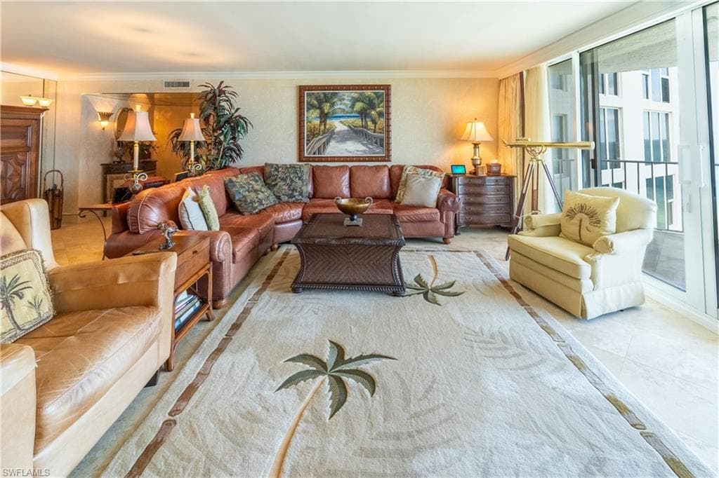 10701 Gulf Shore DR # 1002, NAPLES FL 34108-7