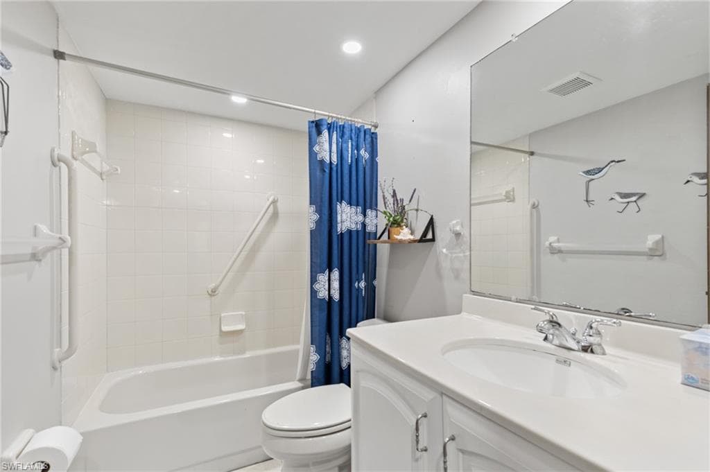 15320 Moonraker CT 206-14