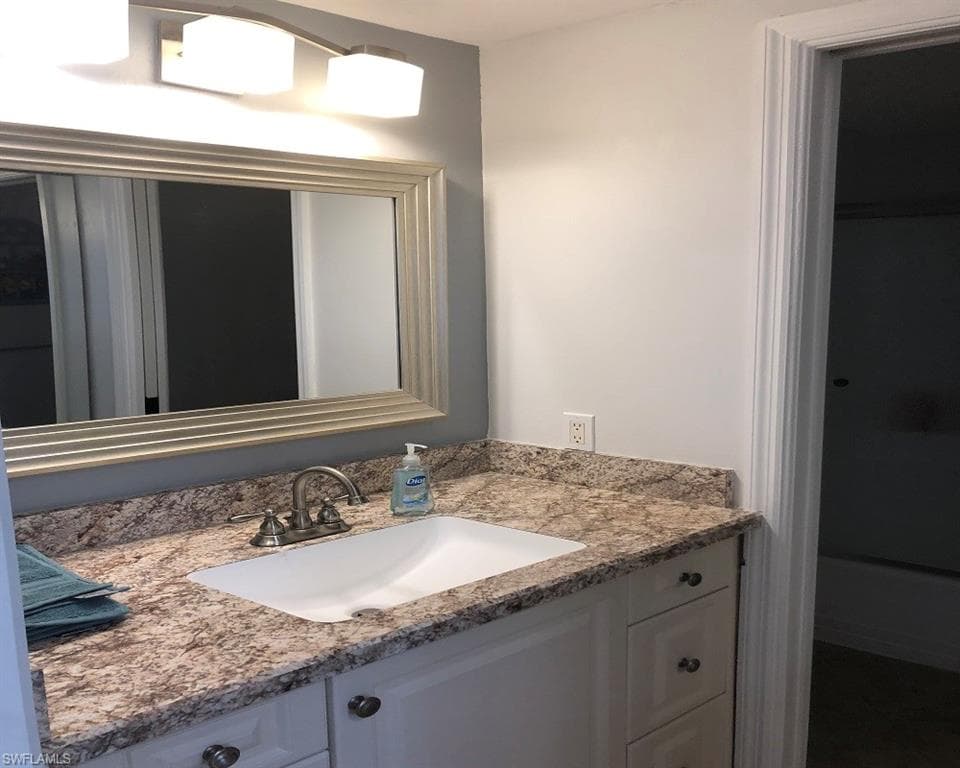 64 4th ST # B101, BONITA SPRINGS FL 34134-11