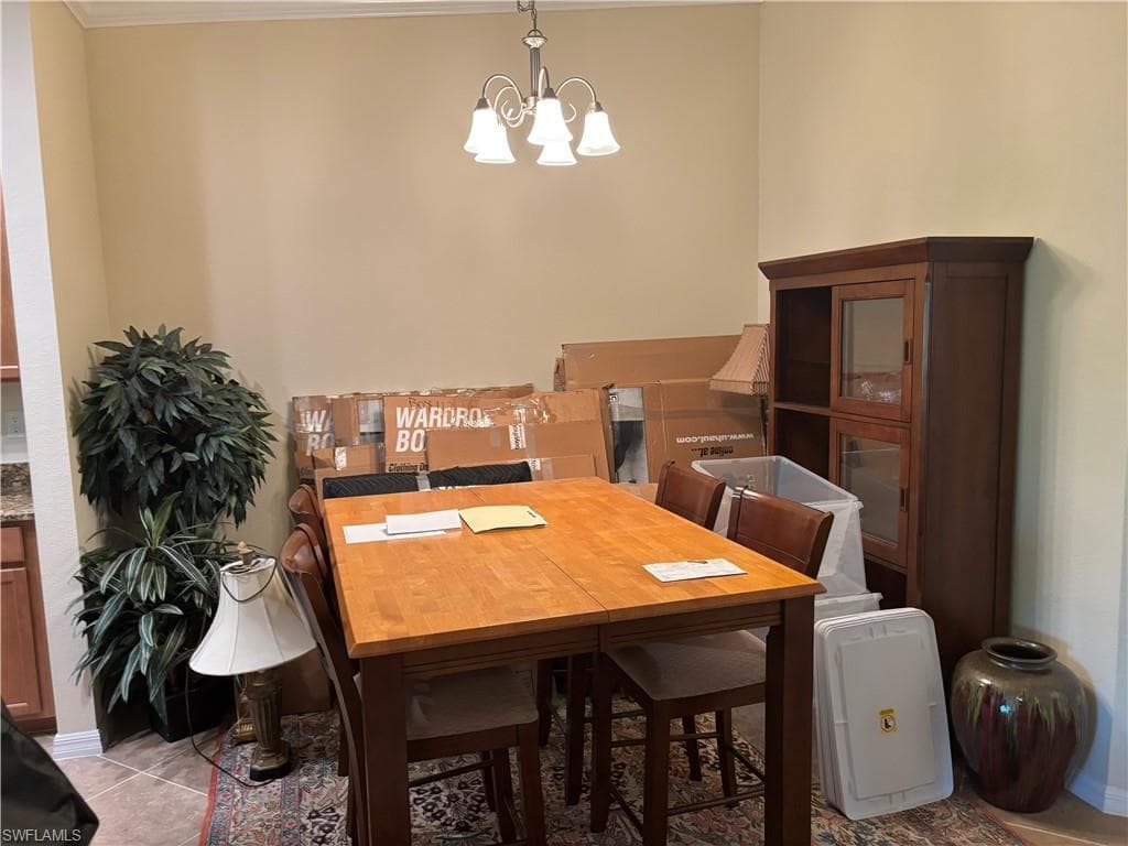 13761 Julias WAY # 323, FORT MYERS FL 33919-6