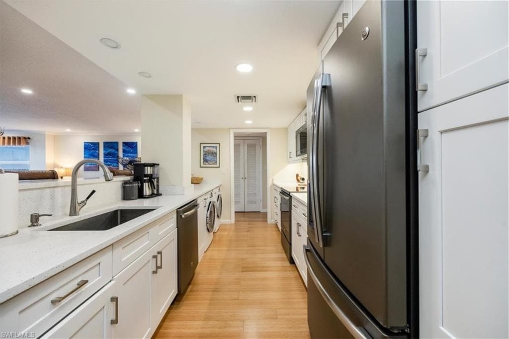 1900 Clifford ST # 301, FORT MYERS FL 33901-6