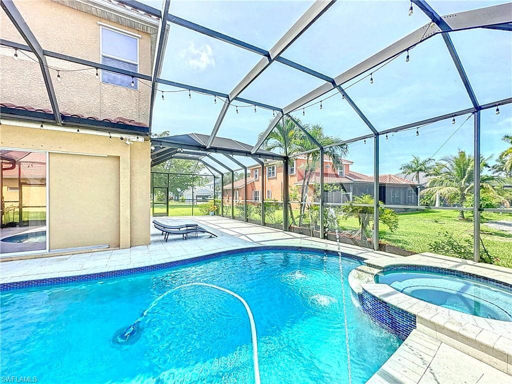 3032 Via Rialto ST, FORT MYERS FL 33905-24
