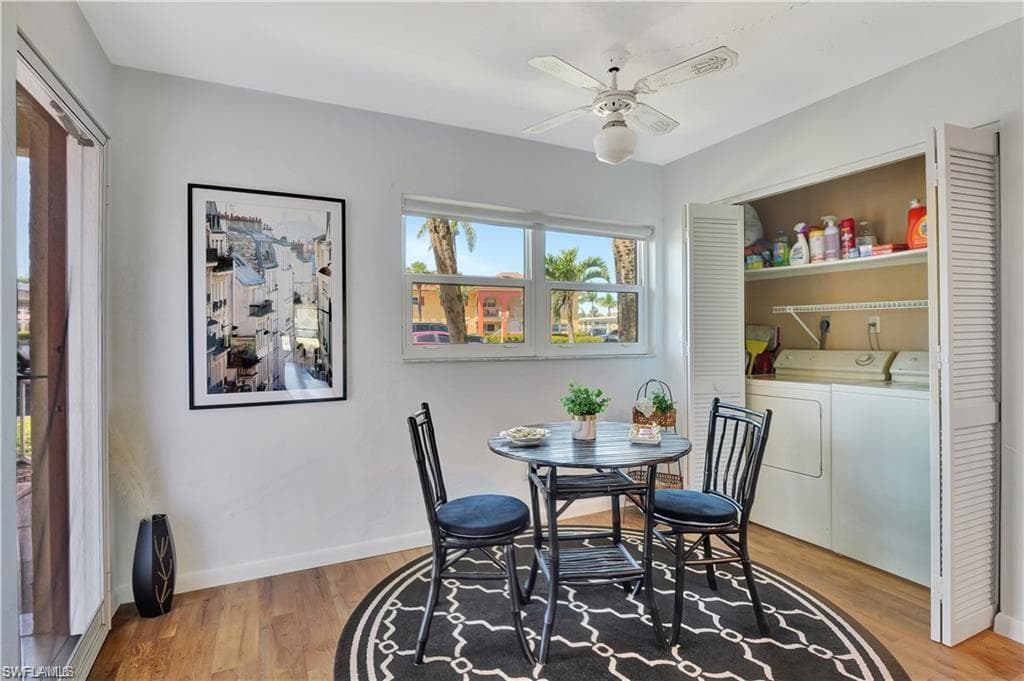 360 Charlemagne BLVD # D105, NAPLES FL 34112-16