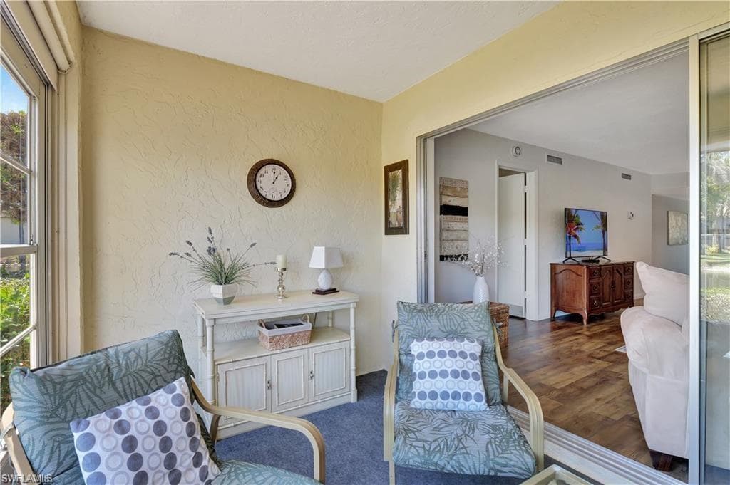 360 Charlemagne BLVD # D105, NAPLES FL 34112-7