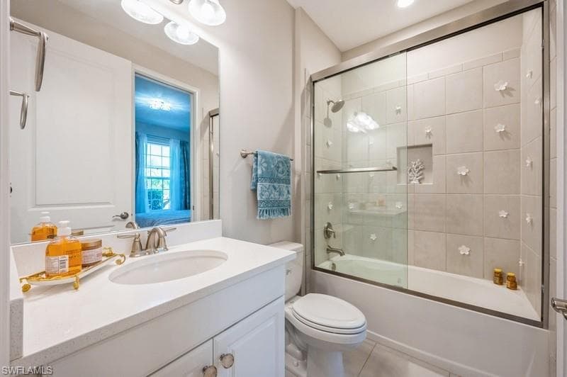 8070 Calle Canovas ST, NAPLES FL 34114-16