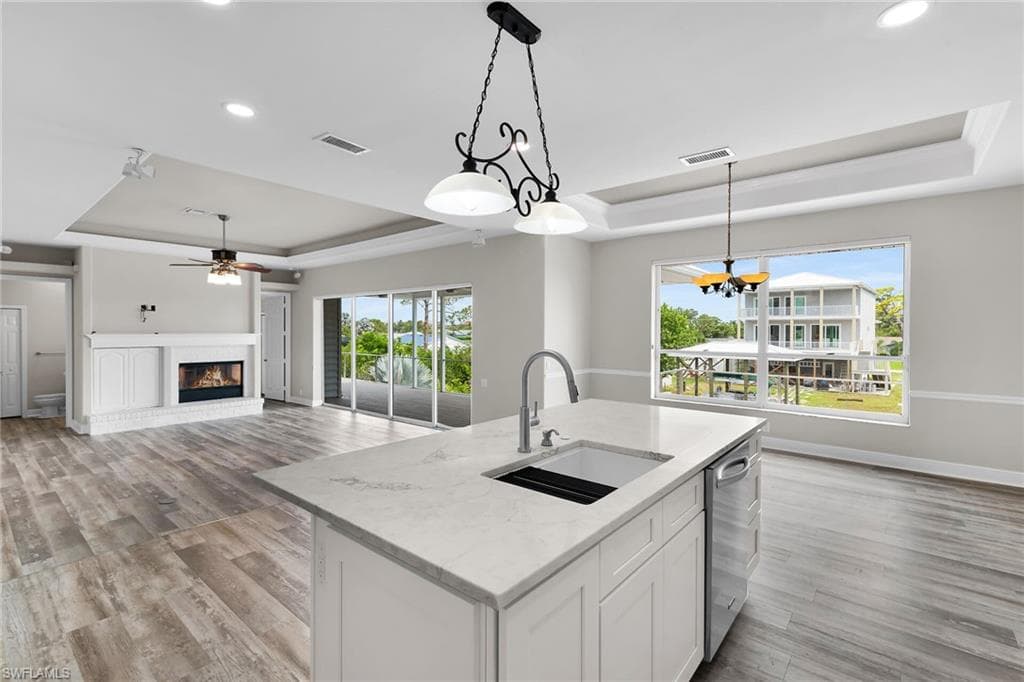 4975 Mederia LN, ESTERO FL 33928-5