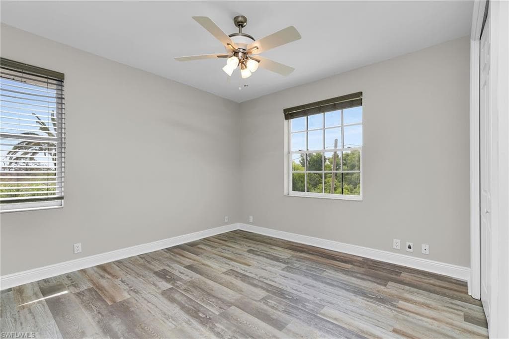 4975 Mederia LN, ESTERO FL 33928-11