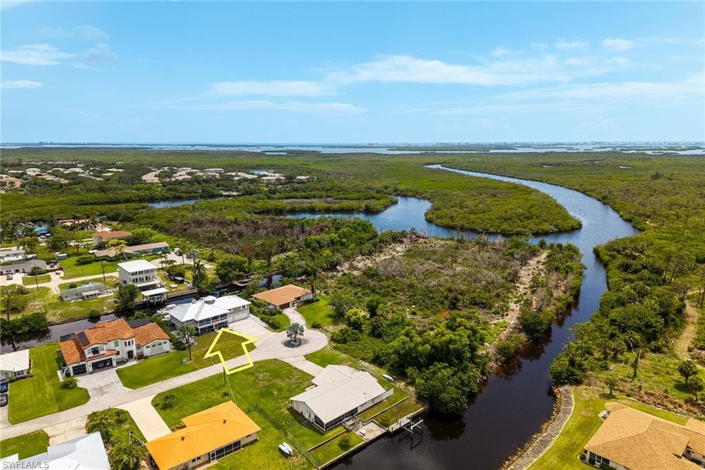 4975 Mederia LN, ESTERO FL 33928-31