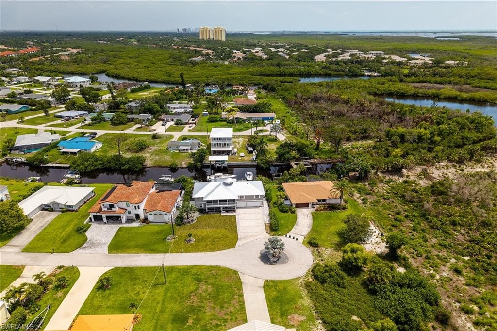4975 Mederia LN, ESTERO FL 33928-43