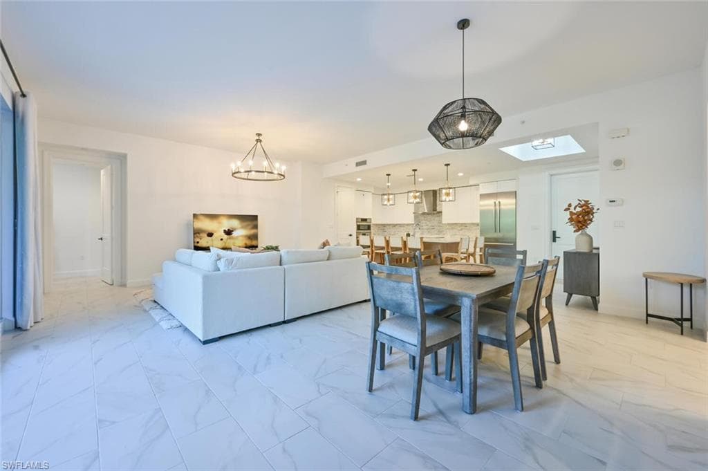 1115 Central AVE # 243, NAPLES FL 34102-11