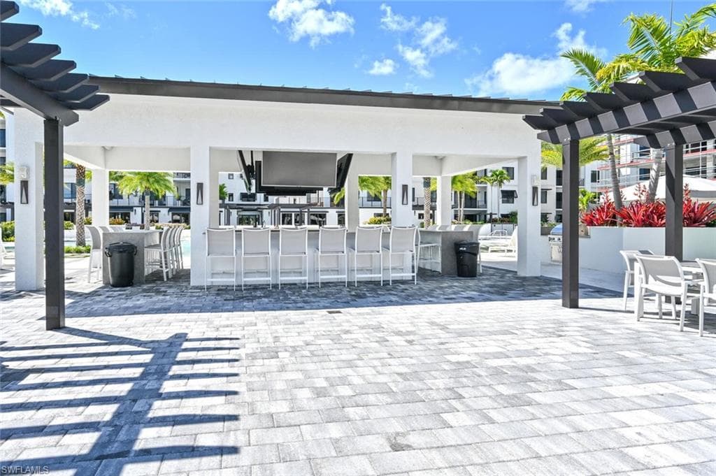 1115 Central AVE # 243, NAPLES FL 34102-40