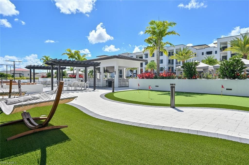 1115 Central AVE # 243, NAPLES FL 34102-39