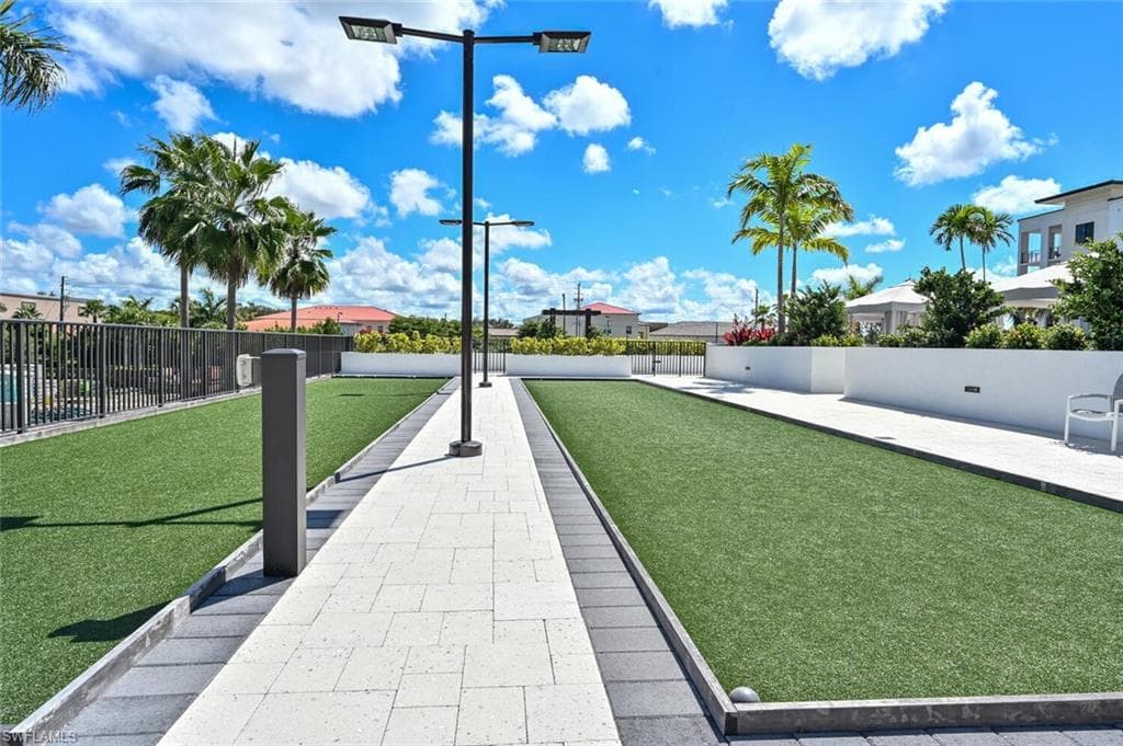 1115 Central AVE # 243, NAPLES FL 34102-34