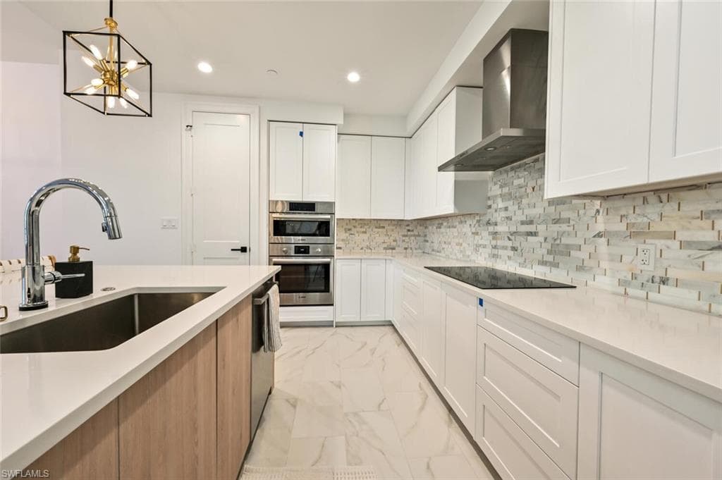 1115 Central AVE # 243, NAPLES FL 34102-7