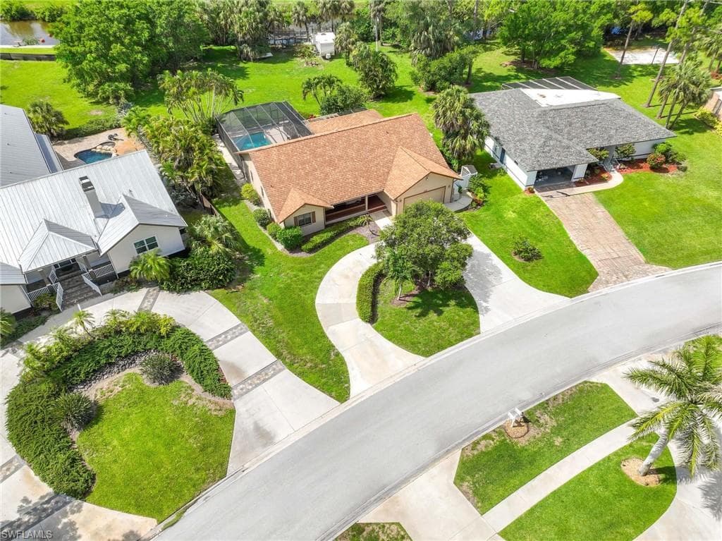 116 Sharwood DR, NAPLES FL 34110-5