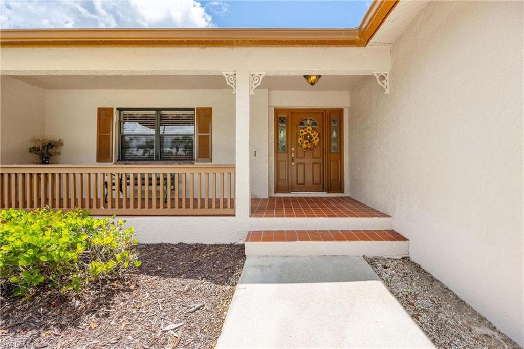 116 Sharwood DR, NAPLES FL 34110-6