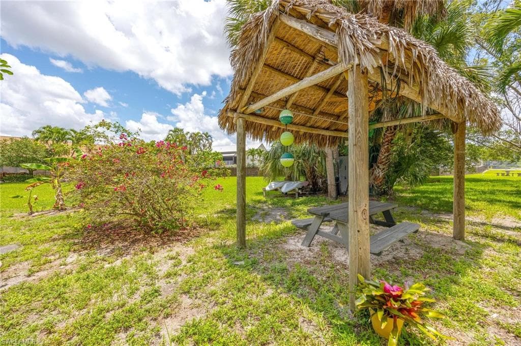 116 Sharwood DR, NAPLES FL 34110-29