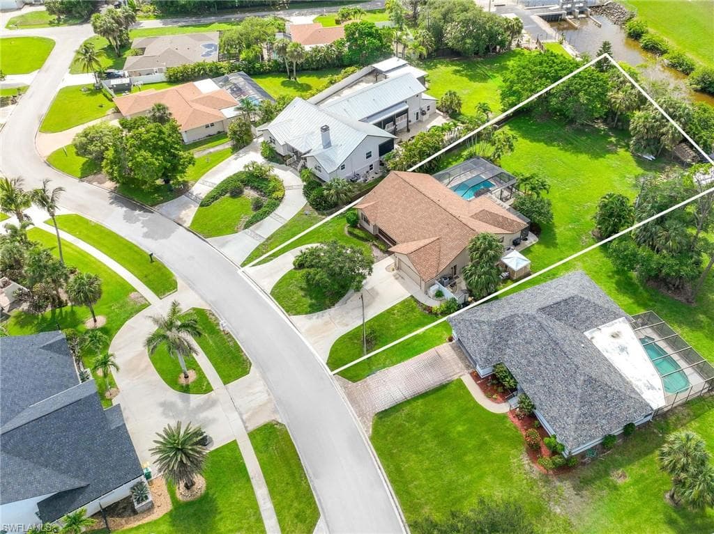 116 Sharwood DR, NAPLES FL 34110-40
